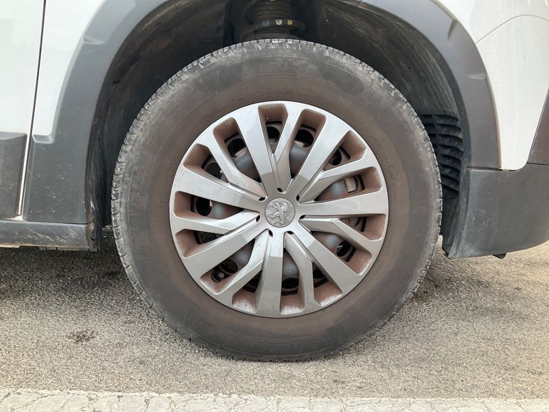 Peugeot Rifter 1.2 PureTech Allure Business 2024 – снимка 11