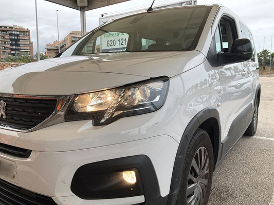 Peugeot Rifter 1.2 PureTech Allure Business 2024 – снимка 2