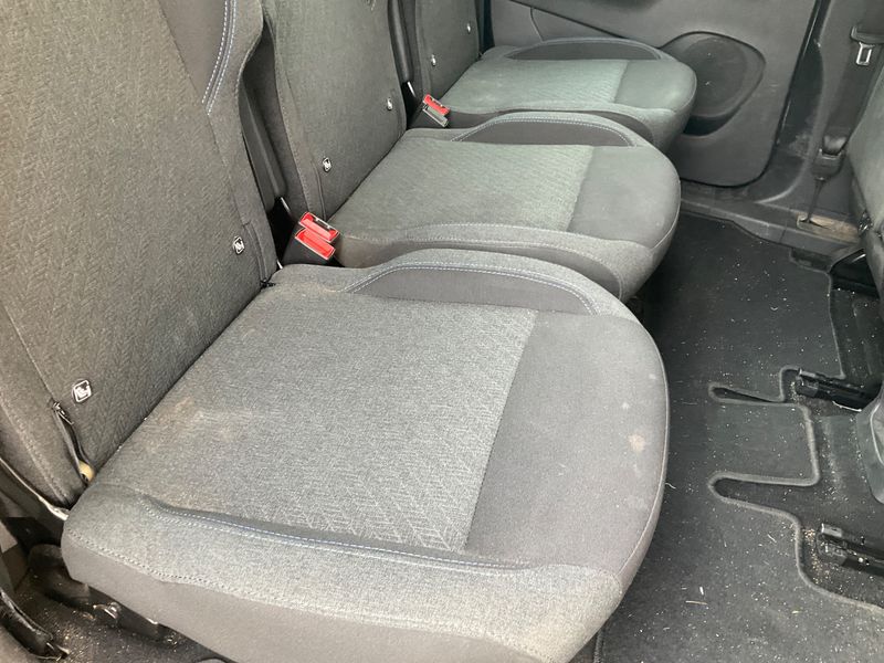 Peugeot Rifter 1.2 PureTech Allure Business 2024 – снимка 24