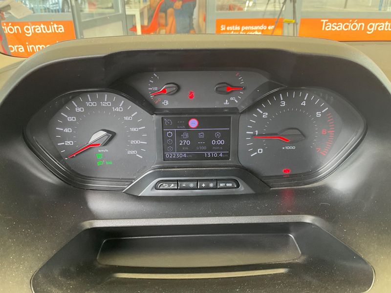 Peugeot Rifter 1.2 PureTech Allure Business 2024 – снимка 18
