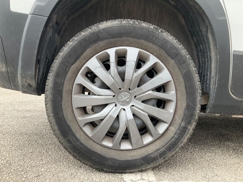 Peugeot Rifter 1.2 PureTech Allure Business 2024 – снимка 9