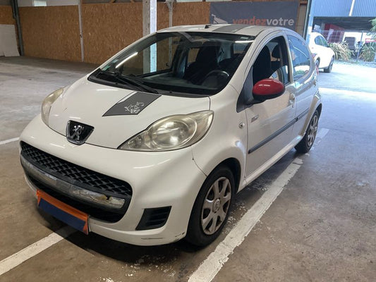Peugeot 107 1.0 Urban Move 2010 – снимка 1