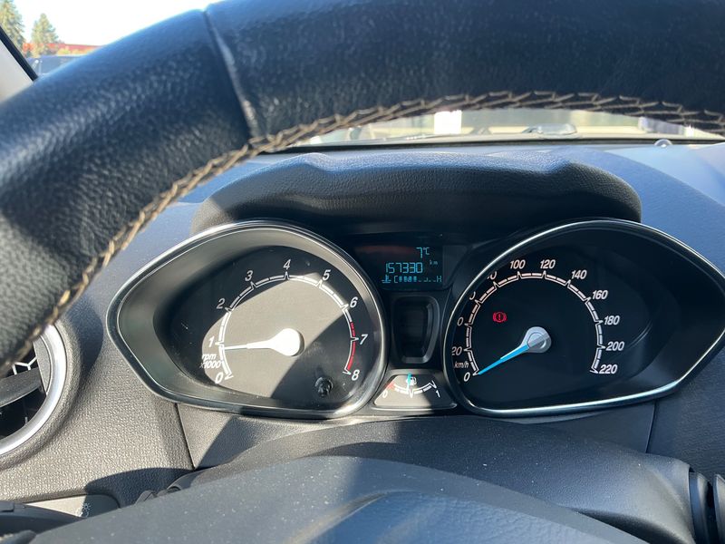 Ford Fiesta 1.0 EcoBoost Titanium 2016 – снимка 19