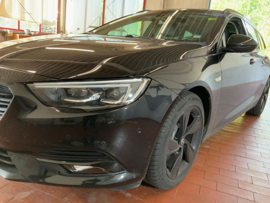 Opel Insignia Sports Tourer 2.0 SIDI Turbo Ultimate Exclusive 4x4 2018 – снимка 2