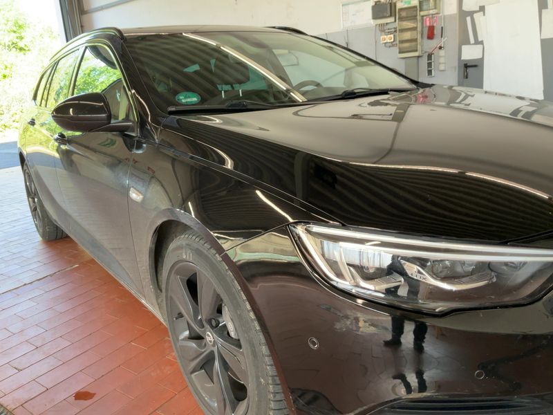 Opel Insignia Sports Tourer 2.0 SIDI Turbo Ultimate Exclusive 4x4 2018 – снимка 12