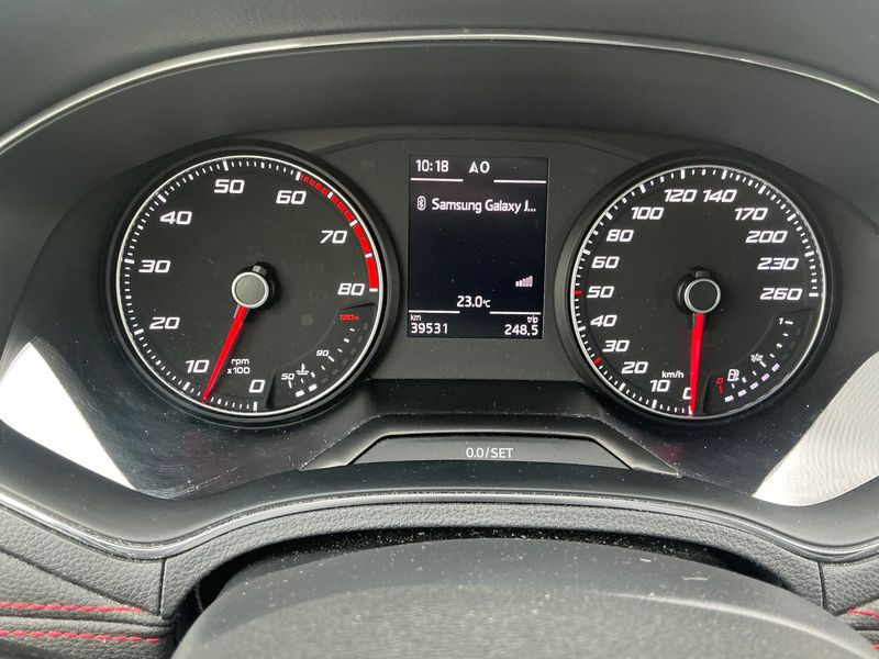 Seat Arona 1.5 TSI ACT FR 2019 – снимка 19