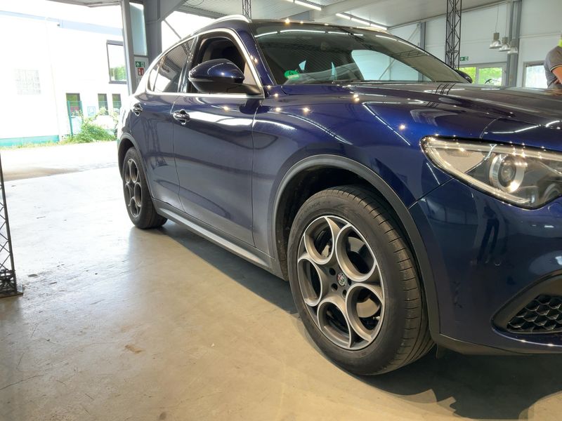 Alfa Romeo Stelvio 2.2 JTDM Lusso Q4 2019 – снимка 12