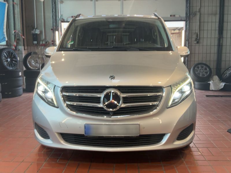 Mercedes-Benz V-Klasse V 250 d extralang BlueTEC Avantgarde Edition 2018 – снимка 14