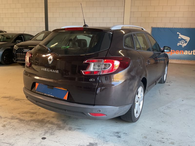 Renault Megane 1.5 dCi BOSE Edition 2012 – снимка 2