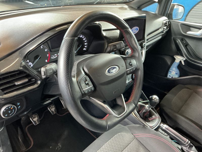 Ford Fiesta 1.0 EcoBoost ST-Line 2020 – снимка 26