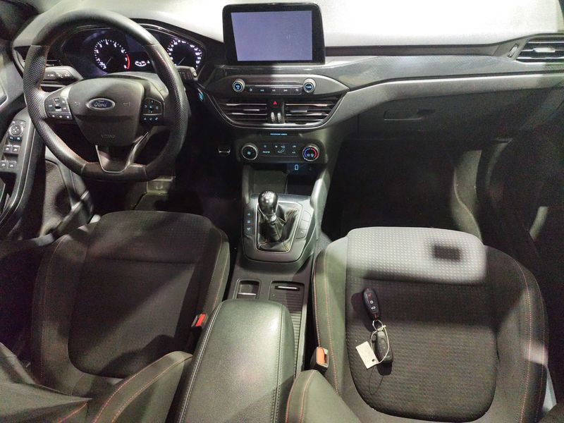 Ford Focus 1.0 EcoBoost ST-Line 2019 – снимка 11