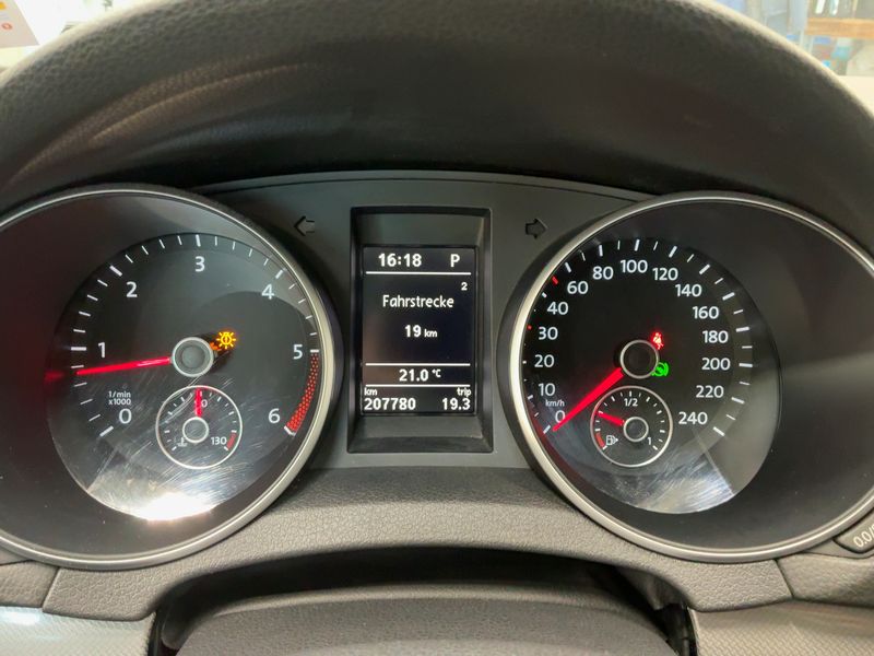 Volkswagen Golf VI 2.0 TDI Match 2012 – снимка 18