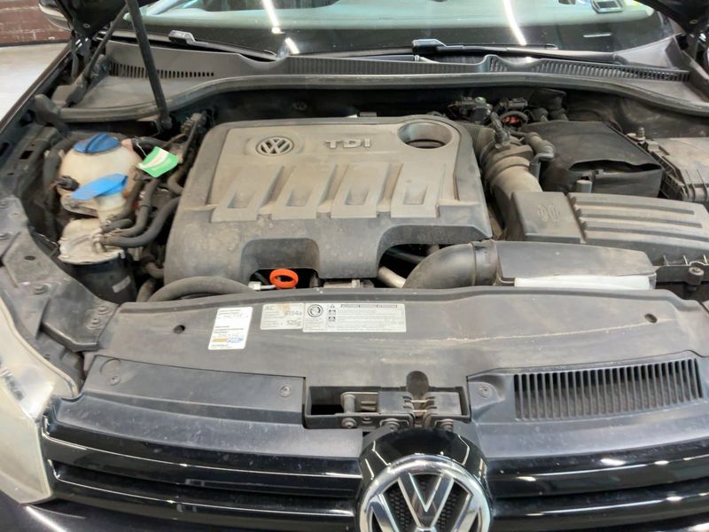 Volkswagen Golf VI 2.0 TDI Match 2012 – снимка 29