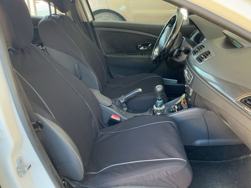 Renault Megane 1.5 dCi Business 2014 – снимка 16