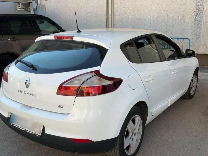 Renault Megane 1.5 dCi Business 2014 – снимка 8