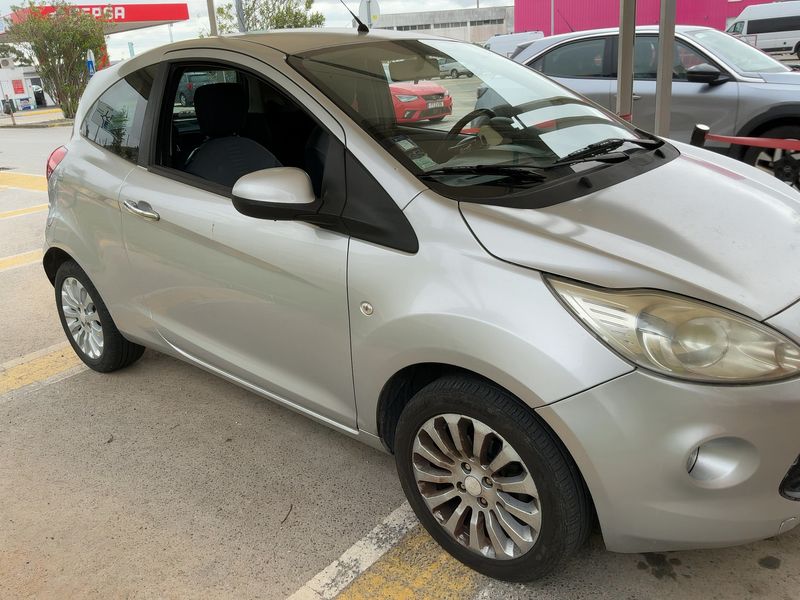Ford Ka 1.3 TDCi Titanium+ 2010 – снимка 12