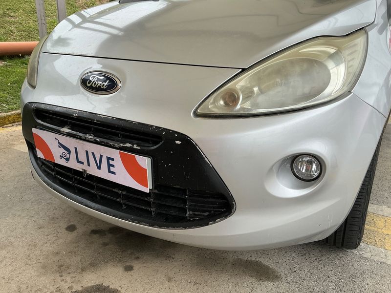 Ford Ka 1.3 TDCi Titanium+ 2010 – снимка 30
