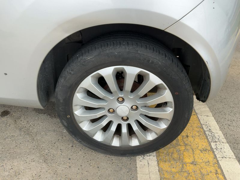 Ford Ka 1.3 TDCi Titanium+ 2010 – снимка 5