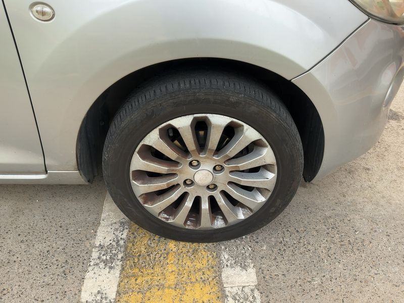 Ford Ka 1.3 TDCi Titanium+ 2010 – снимка 11
