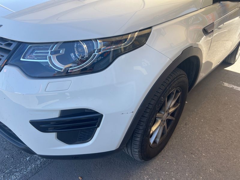 Land Rover Discovery Sport 2.0 Td4 Pure 2018 – снимка 26