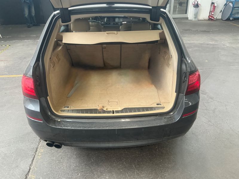 BMW 5er 520d xDrive 2016 – снимка 15