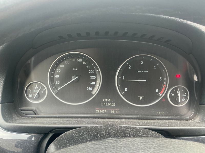 BMW 5er 520d xDrive 2016 – снимка 18