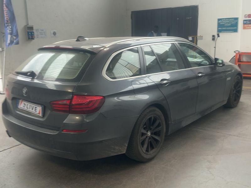 BMW 5er 520d xDrive 2016 – снимка 8