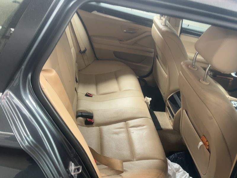 BMW 5er 520d xDrive 2016 – снимка 19