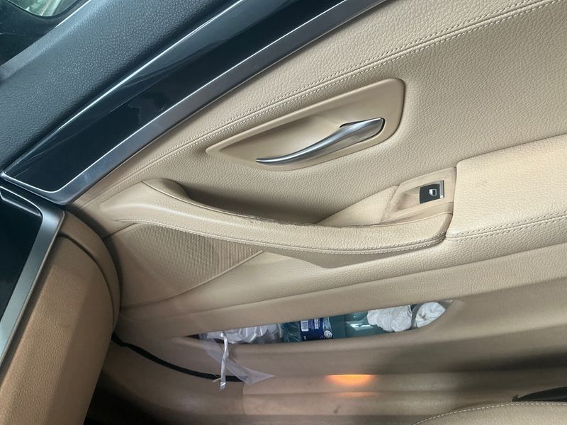 BMW 5er 520d xDrive 2016 – снимка 24