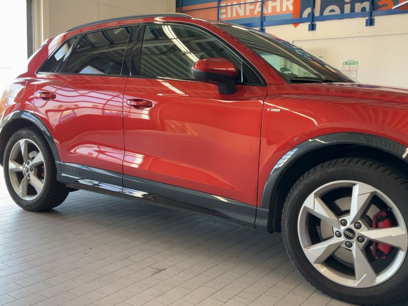 Audi Q3 40 TDI quattro S line 2022 – снимка 12