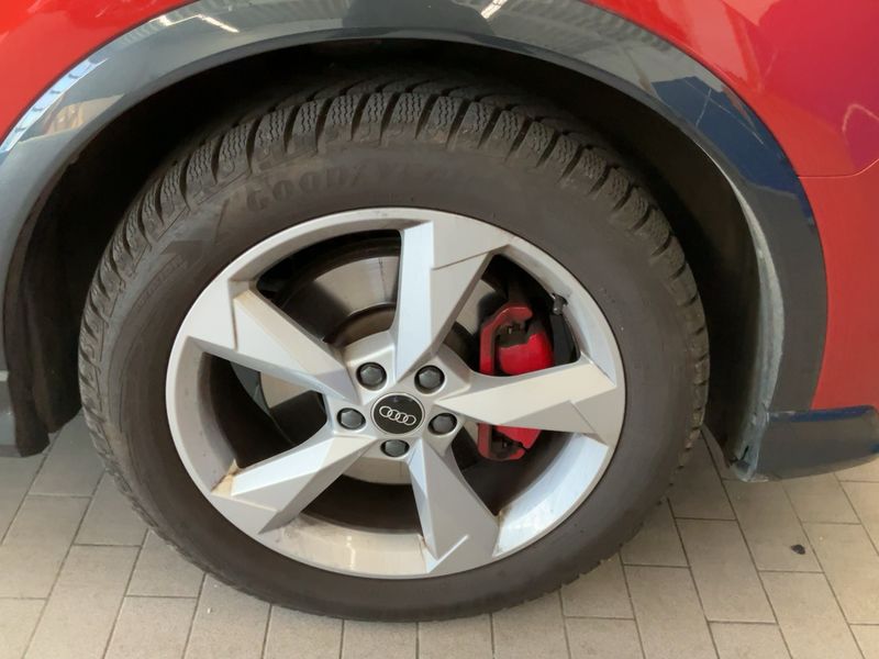 Audi Q3 40 TDI quattro S line 2022 – снимка 11