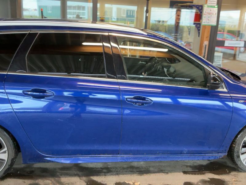 Peugeot 308 2.0 Blue-HDi GT 2016 – снимка 10