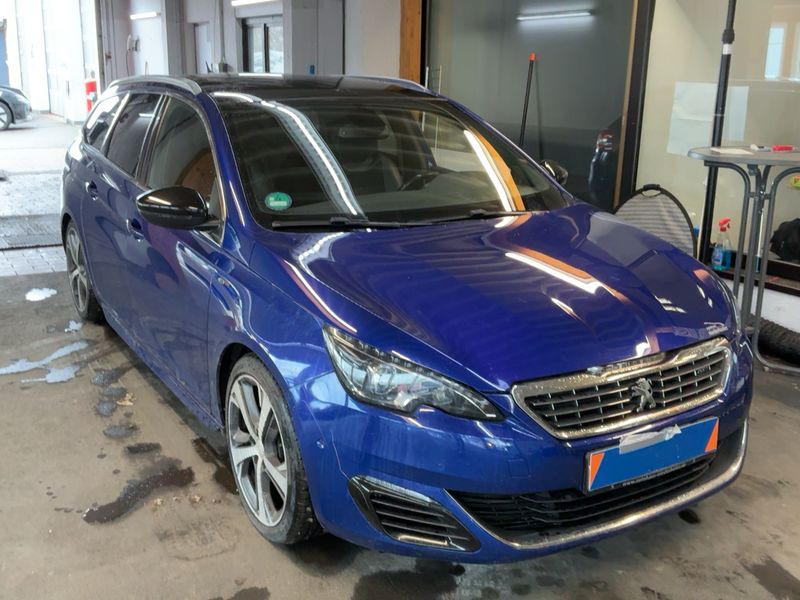 Peugeot 308 2.0 Blue-HDi GT 2016 – снимка 12