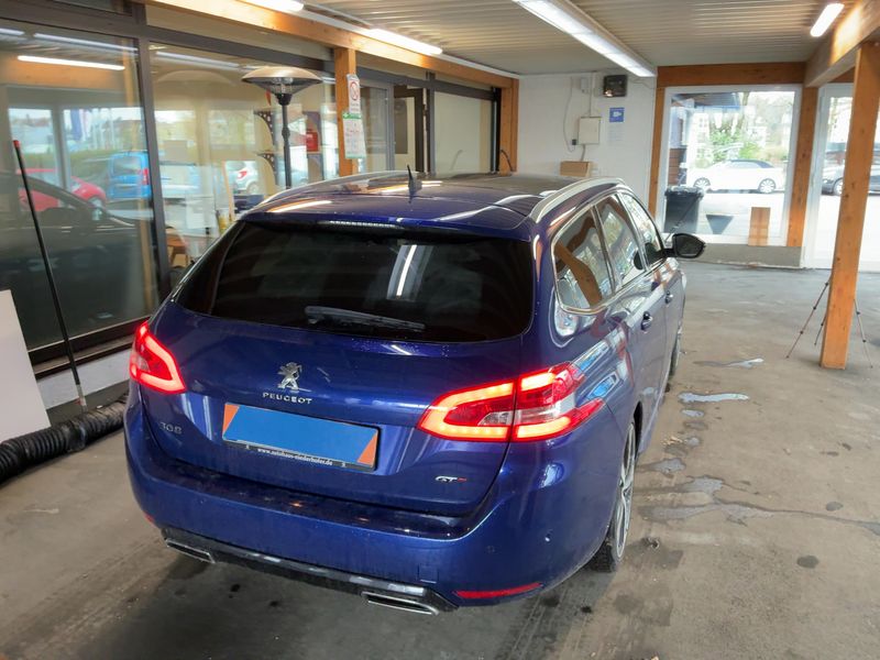 Peugeot 308 2.0 Blue-HDi GT 2016 – снимка 8