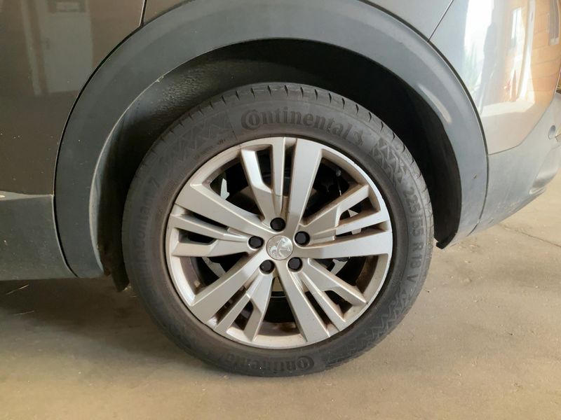 Peugeot 3008 1.5 Blue-HDi GT Line 2018 – снимка 5