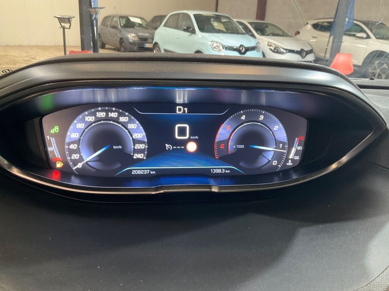 Peugeot 3008 1.5 Blue-HDi GT Line 2018 – снимка 18