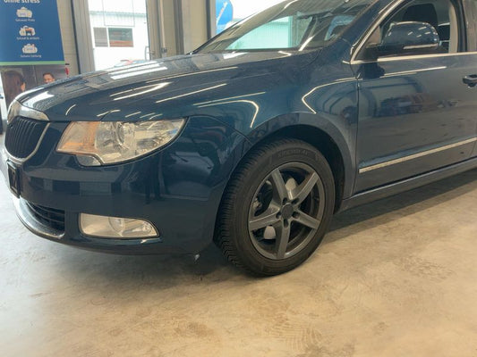 Skoda Superb 2.0 TDI Elegance 2013 – снимка 2