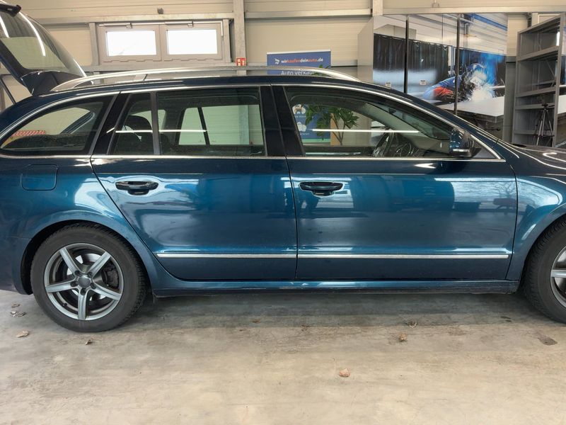 Skoda Superb 2.0 TDI Elegance 2013 – снимка 10