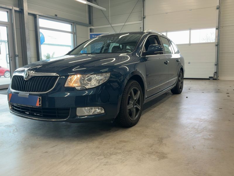 Skoda Superb 2.0 TDI Elegance 2013 – снимка 1