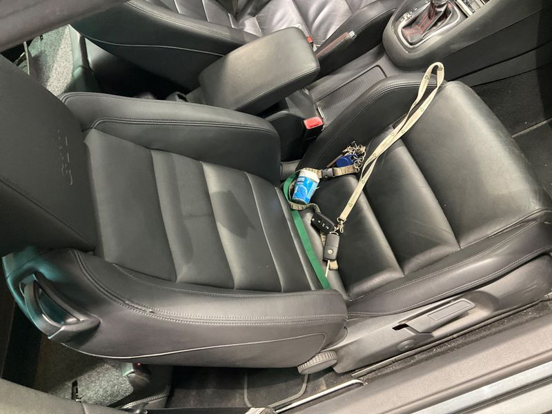 Volkswagen Golf VI 2.0 TSI GTI 2011 – снимка 28