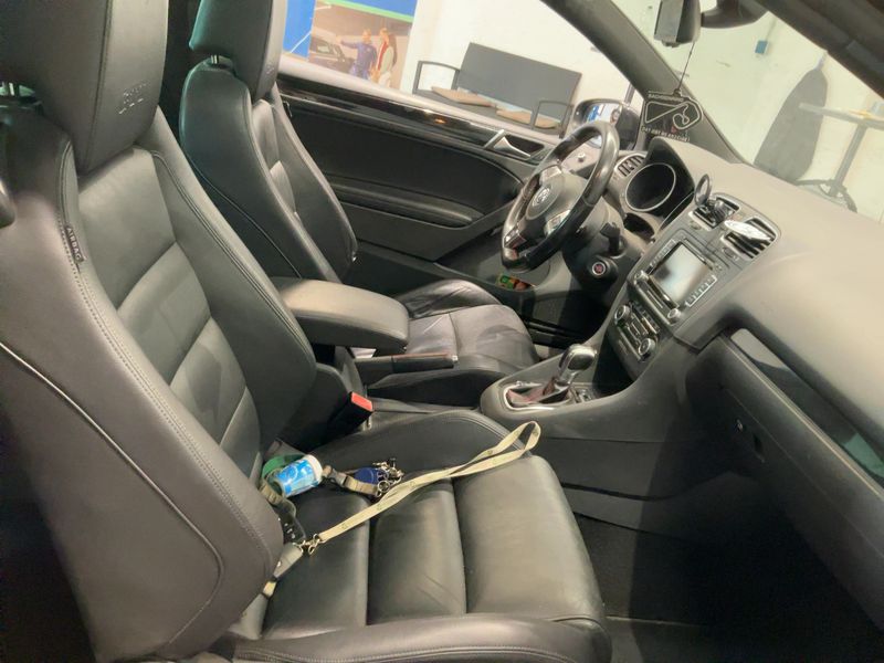 Volkswagen Golf VI 2.0 TSI GTI 2011 – снимка 17