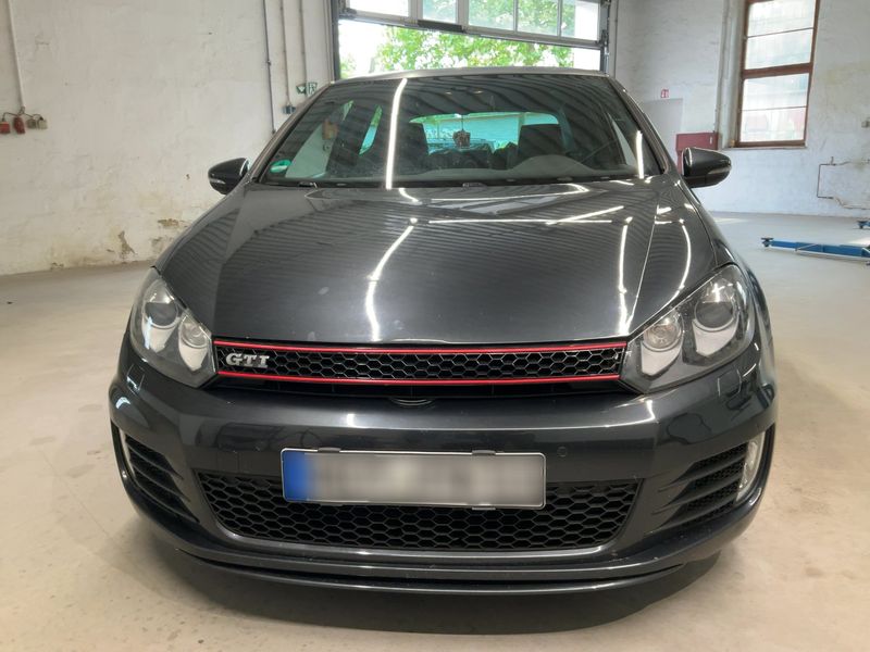 Volkswagen Golf VI 2.0 TSI GTI 2011 – снимка 14