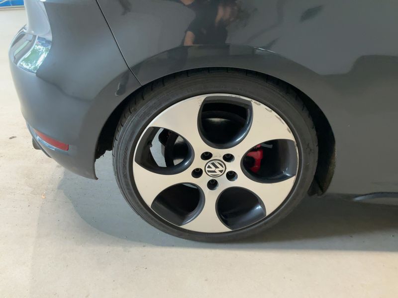Volkswagen Golf VI 2.0 TSI GTI 2011 – снимка 9
