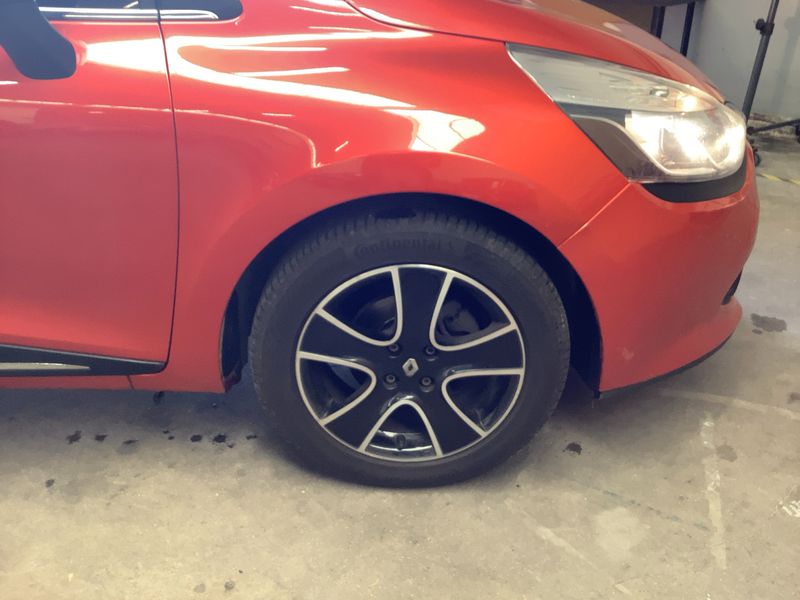 Renault Clio 0.9 Energy Luxe 2015 – снимка 11