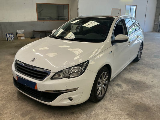 Peugeot 308 1.6 Blue-HDi Style 2017 – снимка 1