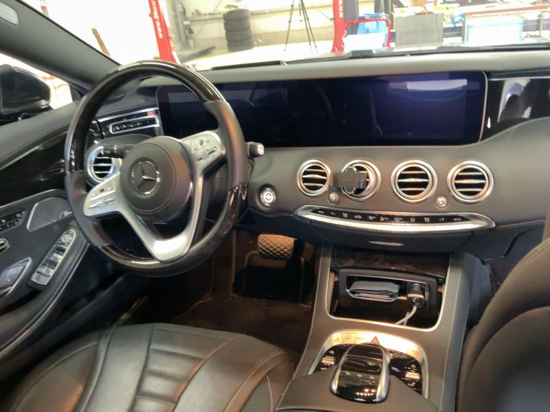 Mercedes-Benz S-Klasse S 560 4Matic 2018 – снимка 17