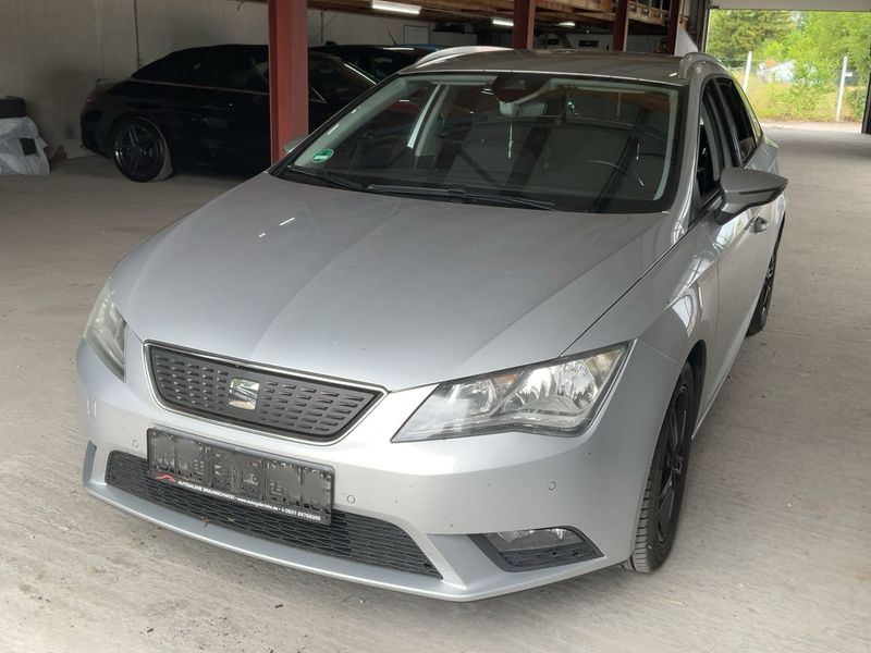 Seat Leon 1.6 TDI Style Ecomotive 2016 – снимка 1