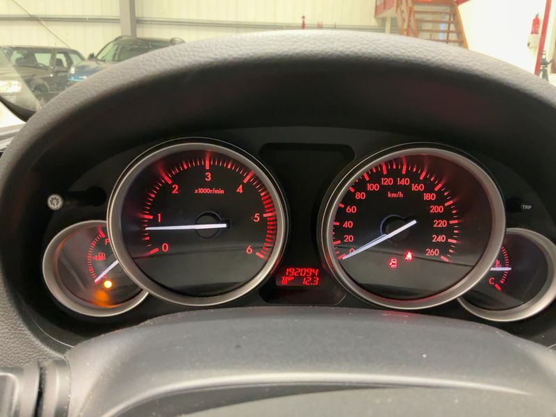 Mazda 6 2.2 Turbodiesel DE 129 Active 2012 – снимка 18
