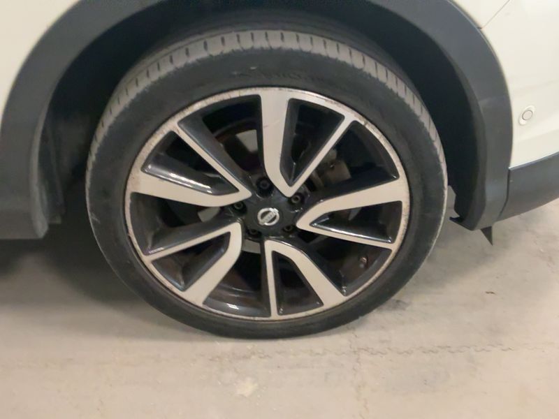 Nissan Qashqai 1.6 dCi Tekna 2016 – снимка 11
