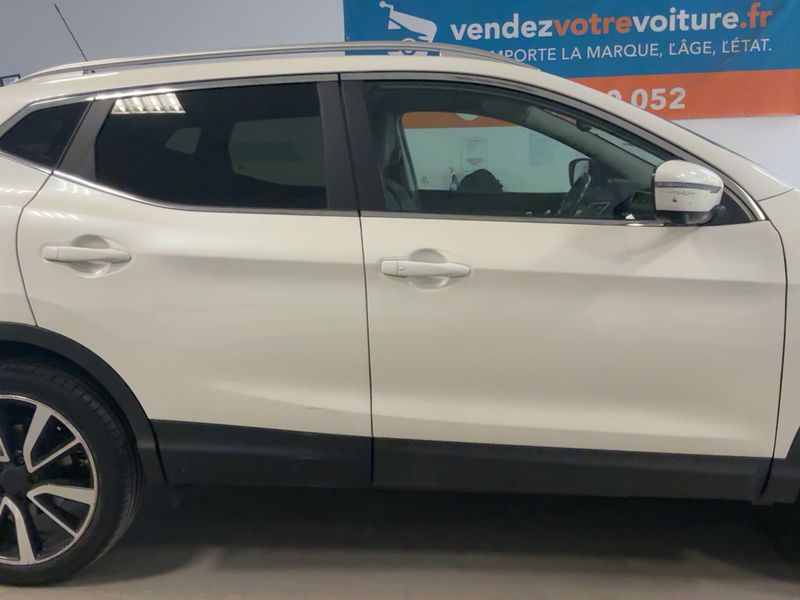 Nissan Qashqai 1.6 dCi Tekna 2016 – снимка 10